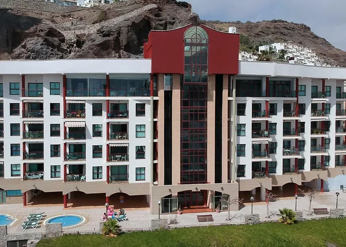 Su Eminencia - 5 star Playa Del Cura